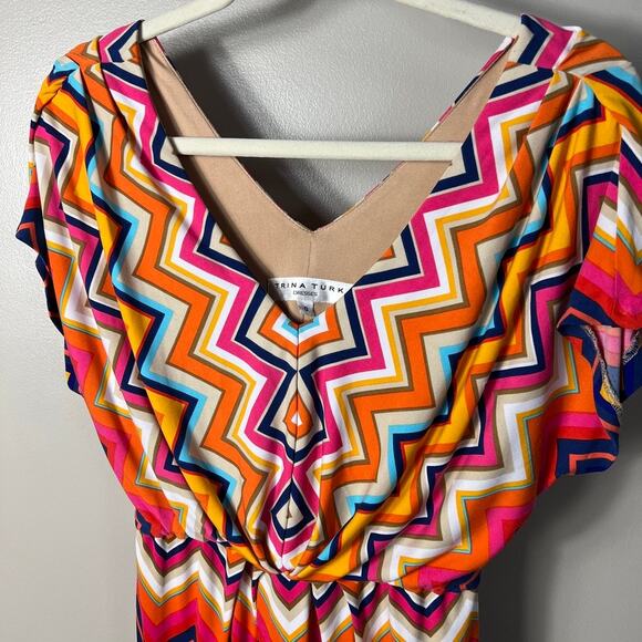 Women's Trina Turk Double V Neck Geometric Colorful Print Dress Size 0 - Picture 3 of 8